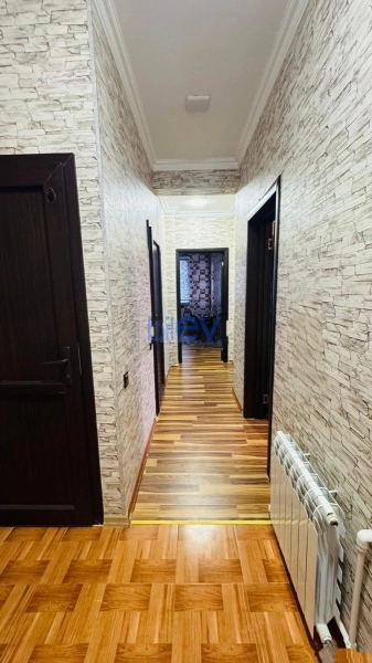 Aylıq Kirayə 2 otaqlı Yeni Tikili bina evi  75m², Bakı