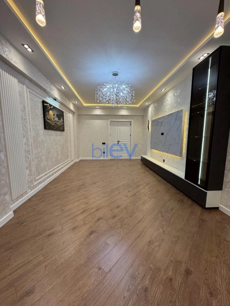 Satış 3 otaqlı Yeni Tikili bina evi  135m², Bakı
