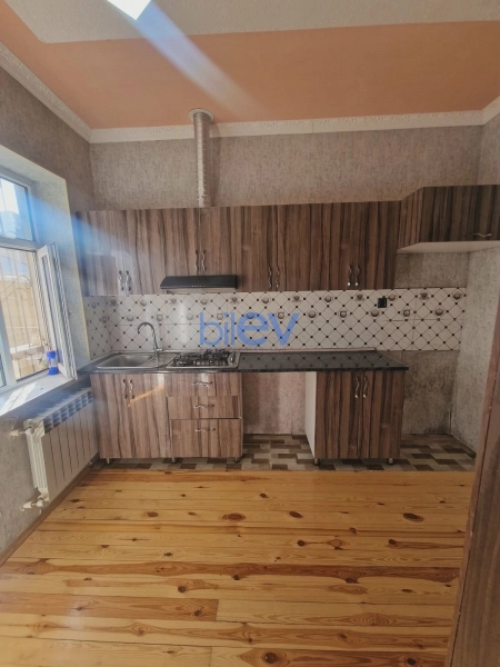 Satış 3 otaqlı Həyət evi  10m², Xırdalan