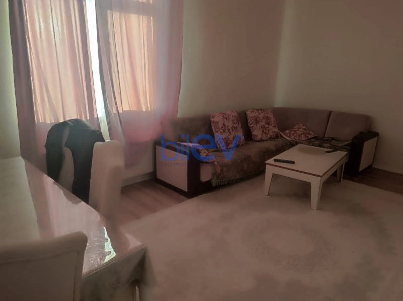Aylıq Kirayə 3 otaqlı Yeni Tikili bina evi  80m², Bakı
