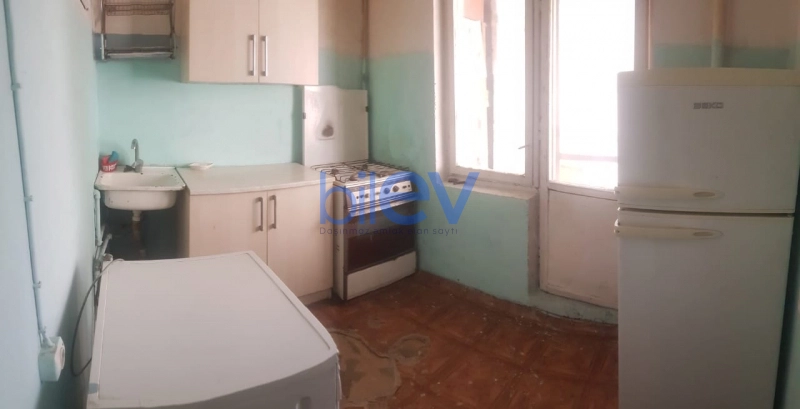Aylıq Kirayə 4 otaqlı Köhnə Tikili bina evi  100m², Bakı