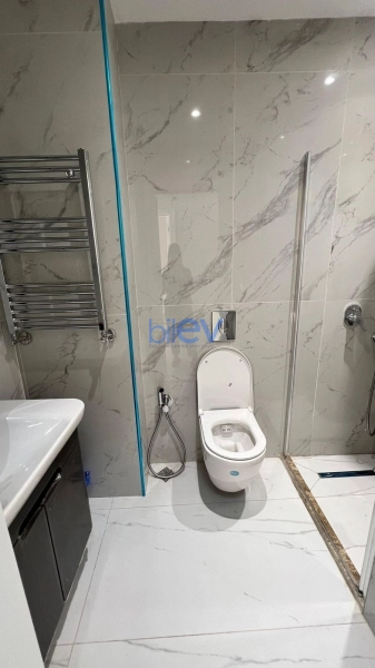 Aylıq Kirayə 2 otaqlı Yeni Tikili bina evi  55m², Bakı