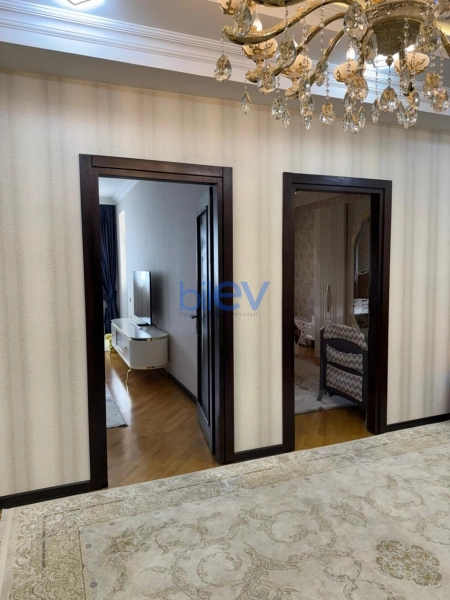 Satış 2 otaqlı Yeni Tikili bina evi  94m², Bakı