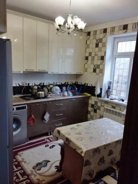 Satış 5 otaqlı Həyət evi  180m², Bakı
