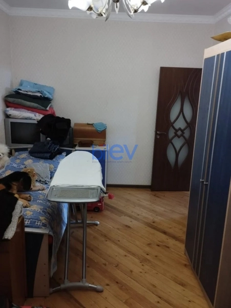 Satış 5 otaqlı Həyət evi  180m², Bakı