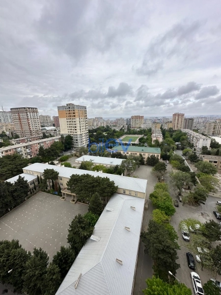 Satış 4 otaqlı Yeni Tikili bina evi  200m², Bakı