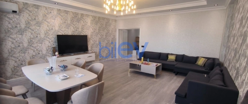 Satış 3 otaqlı Yeni Tikili bina evi  160m², Bakı