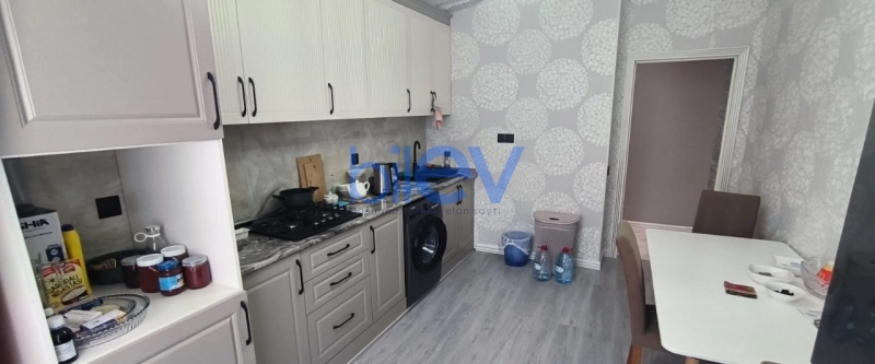 Satış 3 otaqlı Yeni Tikili bina evi  160m², Bakı