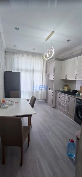 Satış 3 otaqlı Yeni Tikili bina evi  160m², Bakı
