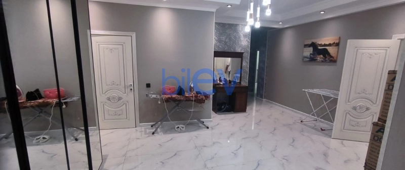 Satış 3 otaqlı Yeni Tikili bina evi  160m², Bakı