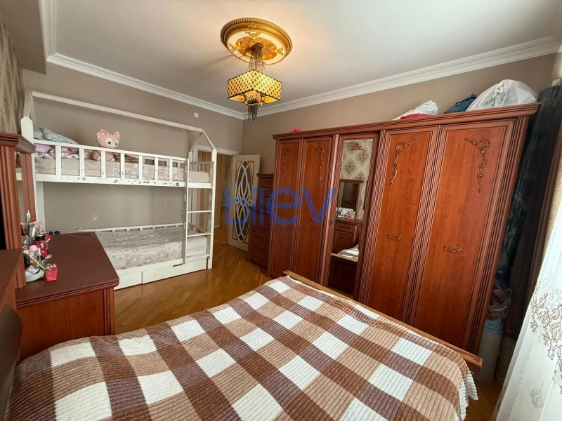 Satış 4 otaqlı Yeni Tikili bina evi  140m², Bakı