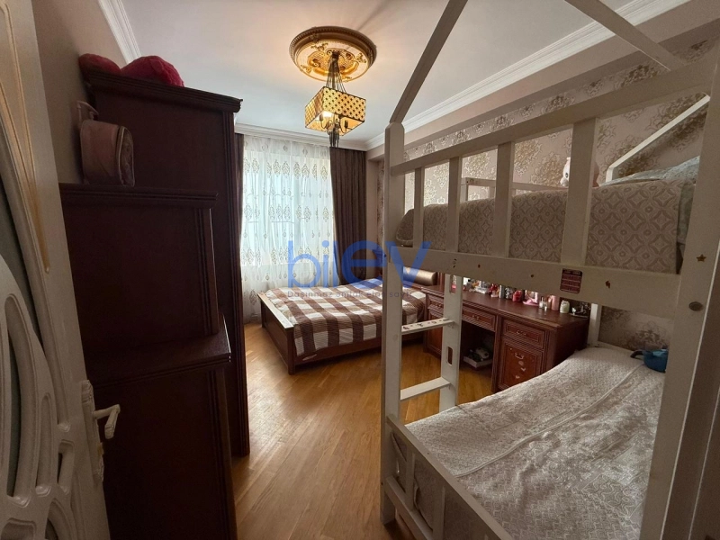 Satış 4 otaqlı Yeni Tikili bina evi  140m², Bakı