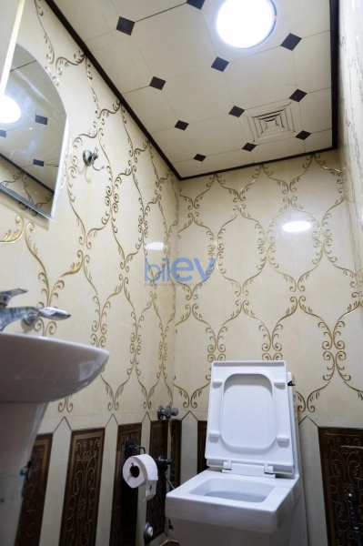 Satış 4 otaqlı Köhnə Tikili bina evi  100m², Bakı