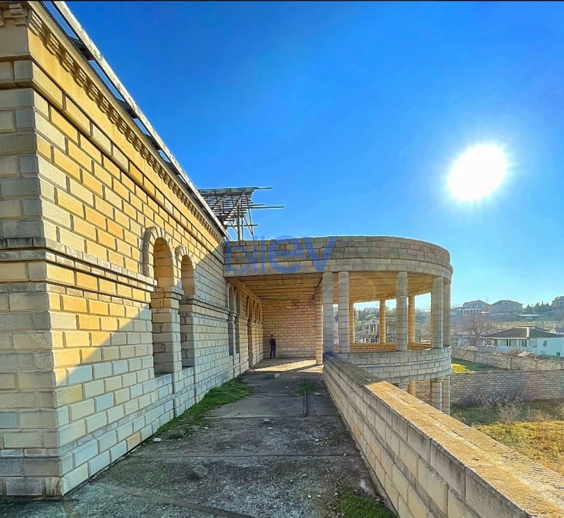 Satış 10 otaqlı Bağ evi  604m², Bakı