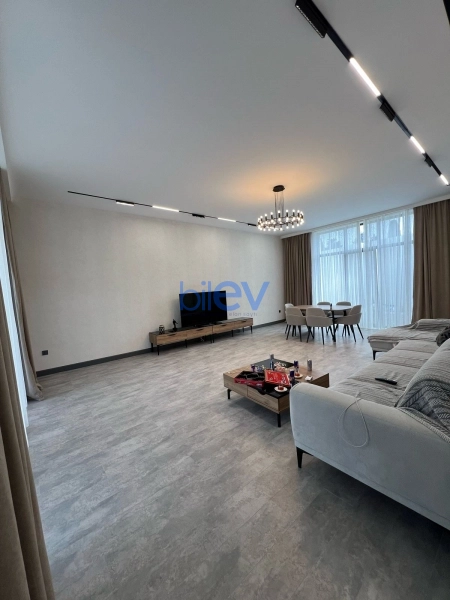 Satış 5 otaqlı Bağ evi  220m², Bakı