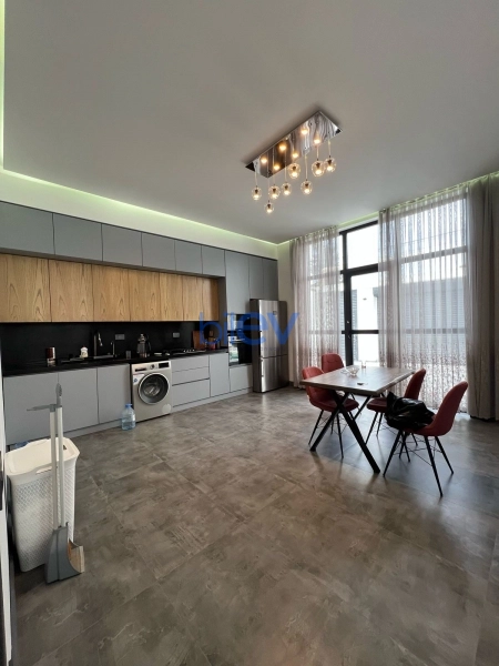 Satış 5 otaqlı Bağ evi  220m², Bakı