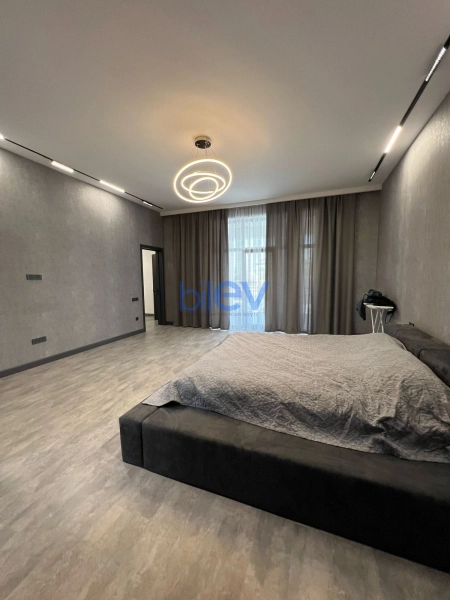 Satış 5 otaqlı Bağ evi  220m², Bakı