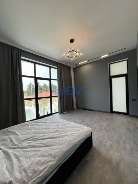 Satış 5 otaqlı Bağ evi  220m², Bakı