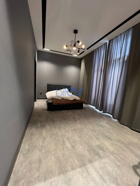 Satış 5 otaqlı Bağ evi  220m², Bakı