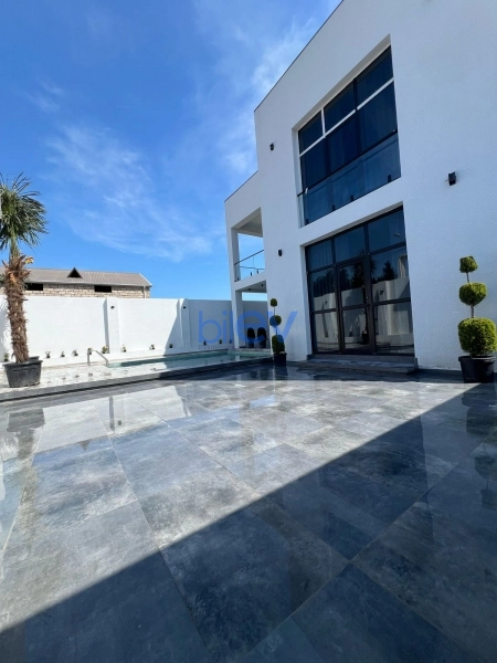 Satış 5 otaqlı Bağ evi  220m², Bakı