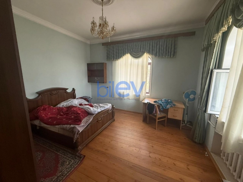 Satış 9 otaqlı Həyət evi  470m², Bakı
