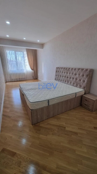 Aylıq Kirayə 1 otaqlı Yeni Tikili bina evi  60m², Bakı