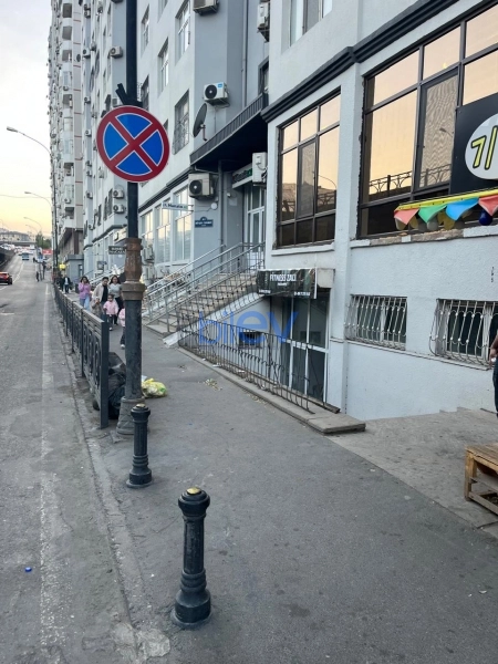 Satış 1 otaqlı Obyekt  260m², Bakı