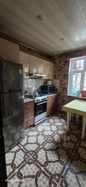 Satış 3 otaqlı Köhnə Tikili bina evi  60m², Bakı