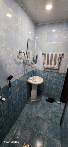 Satış 3 otaqlı Köhnə Tikili bina evi  60m², Bakı