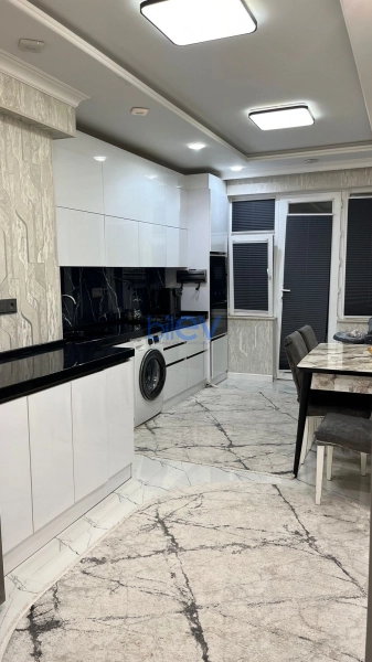 Satış 3 otaqlı Yeni Tikili bina evi  110m², Bakı