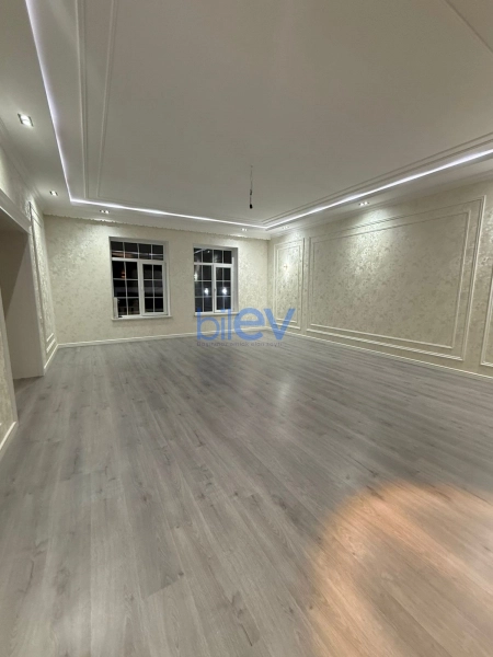 Satış 6 otaqlı Həyət evi  250m², Bakı