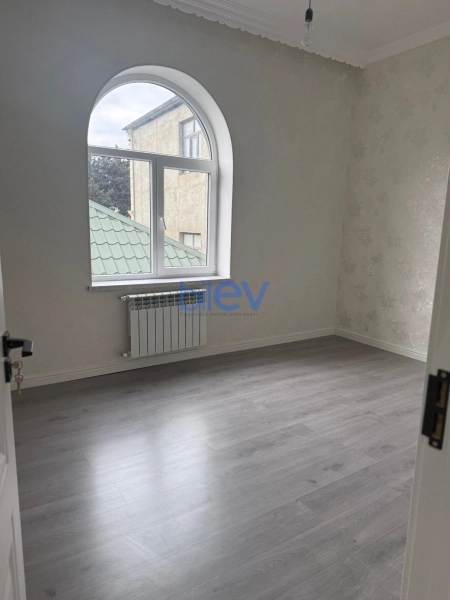 Satış 6 otaqlı Həyət evi  250m², Bakı
