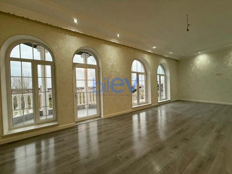 Satış 6 otaqlı Həyət evi  250m², Bakı