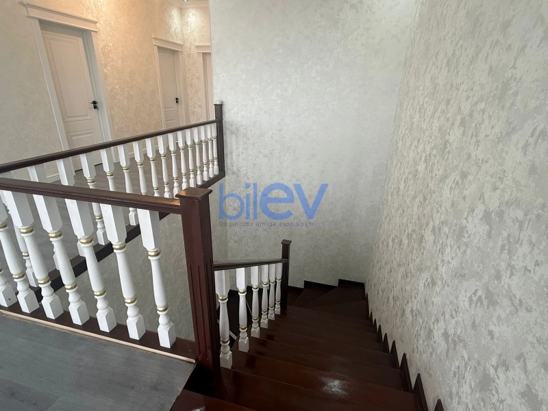 Satış 6 otaqlı Həyət evi  250m², Bakı