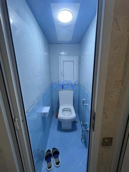 Satış 4 otaqlı Köhnə Tikili bina evi  100m², Bakı