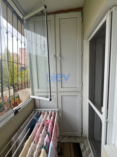 Satış 4 otaqlı Köhnə Tikili bina evi  100m², Bakı