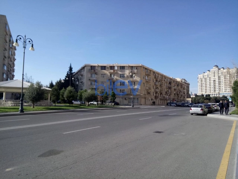 Aylıq Kirayə 2 otaqlı Köhnə Tikili bina evi  45m², Bakı
