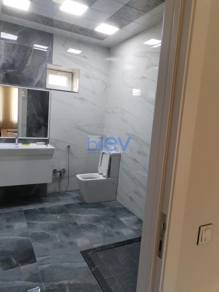 Satış 5 otaqlı Həyət evi  550m², Xırdalan
