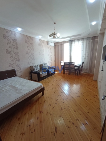 Aylıq Kirayə 1 otaqlı Yeni Tikili bina evi  55m², Xırdalan