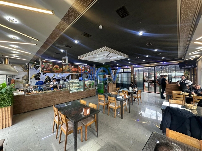 Satış 4 otaqlı Obyekt  310m², Bakı