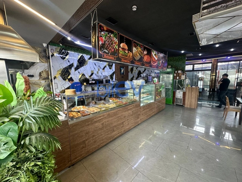 Satış 4 otaqlı Obyekt  310m², Bakı
