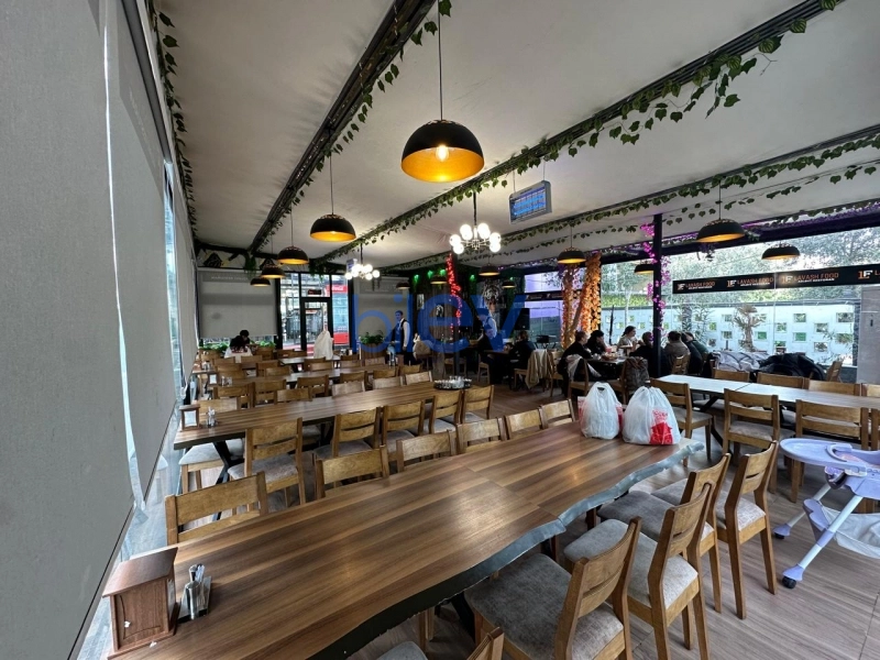 Satış 4 otaqlı Obyekt  310m², Bakı