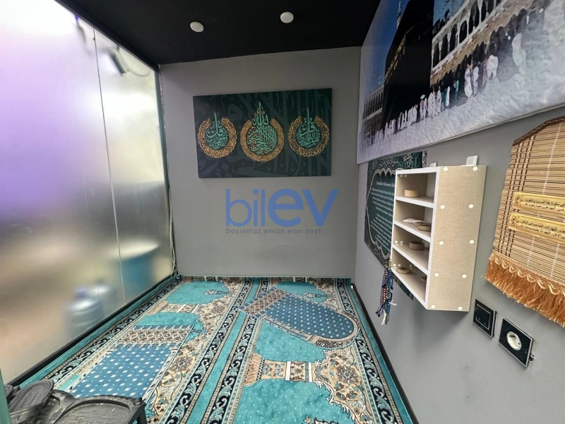 Satış 4 otaqlı Obyekt  310m², Bakı
