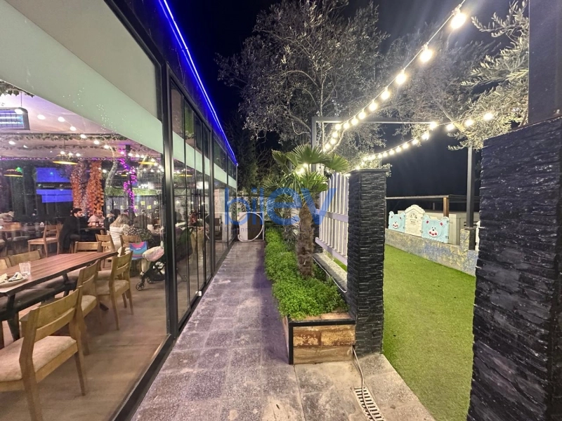 Satış 4 otaqlı Obyekt  310m², Bakı