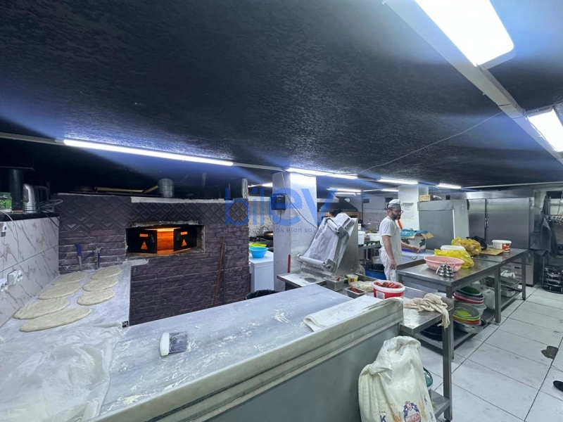 Satış 4 otaqlı Obyekt  310m², Bakı