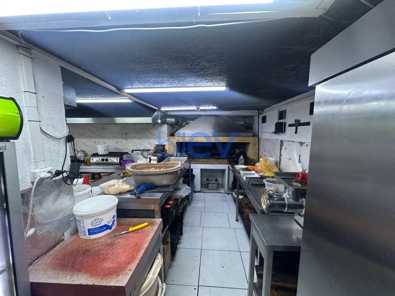 Satış 4 otaqlı Obyekt  310m², Bakı
