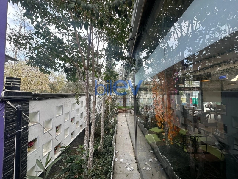 Satış 4 otaqlı Obyekt  310m², Bakı
