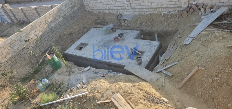 Satış 14 otaqlı Həyət evi  400m², Bakı