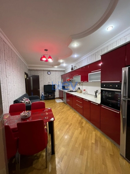 Satış 4 otaqlı Yeni Tikili bina evi  140m², Bakı