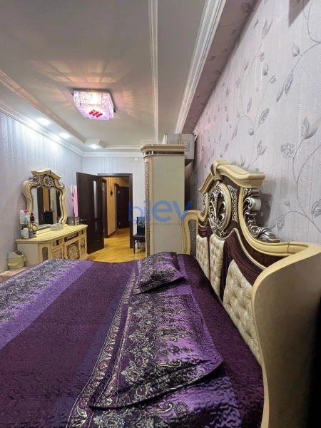 Satış 4 otaqlı Yeni Tikili bina evi  140m², Bakı